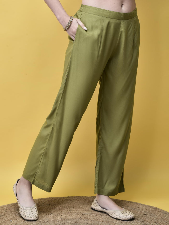 Women Liva Rayon Green Placement Print Kurta Comfort Pant Dupatta.