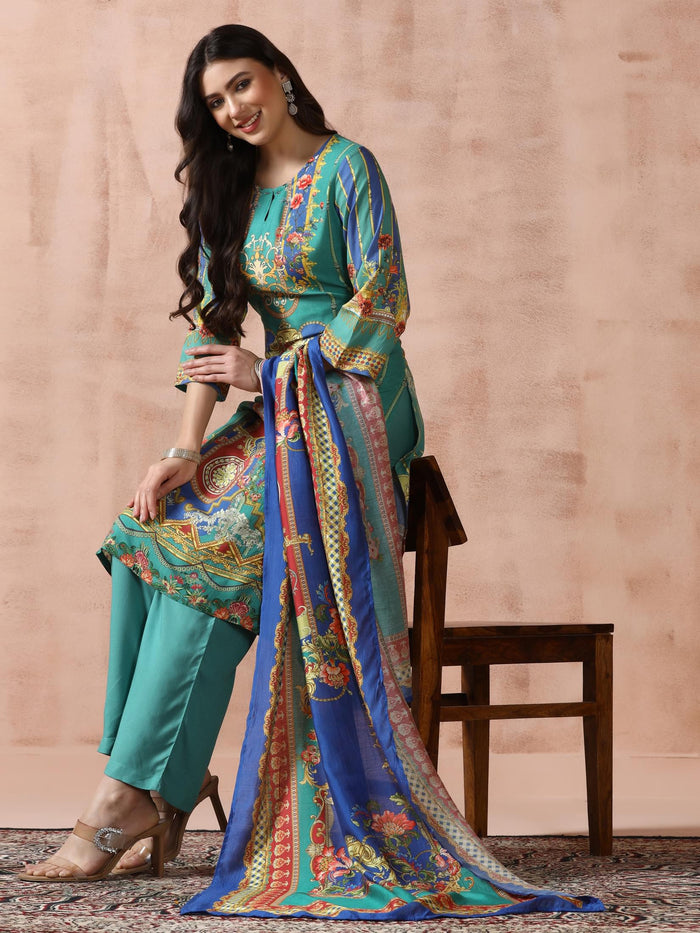 Women Liva Rayon Green Printed Kurta Comfort Pant Dupatta.
