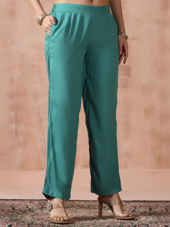 Women Liva Rayon Green Printed Kurta Comfort Pant Dupatta.