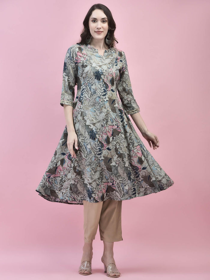 Women Liva Rayon Grey Abstract Print Kurta.