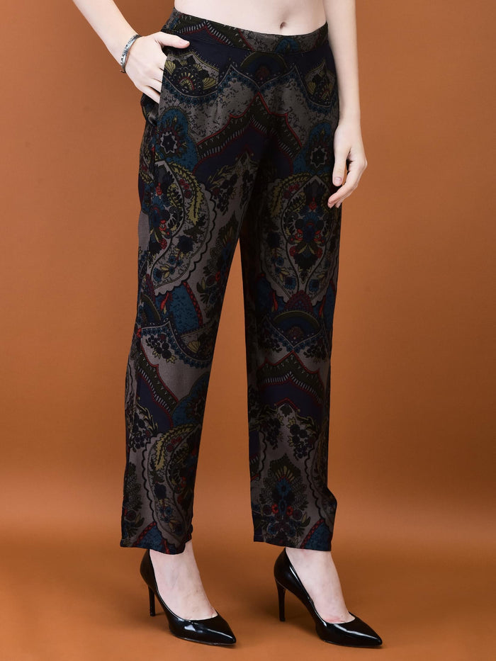 Women Liva (Rayon) Grey Floral Print Co-Ord Set.