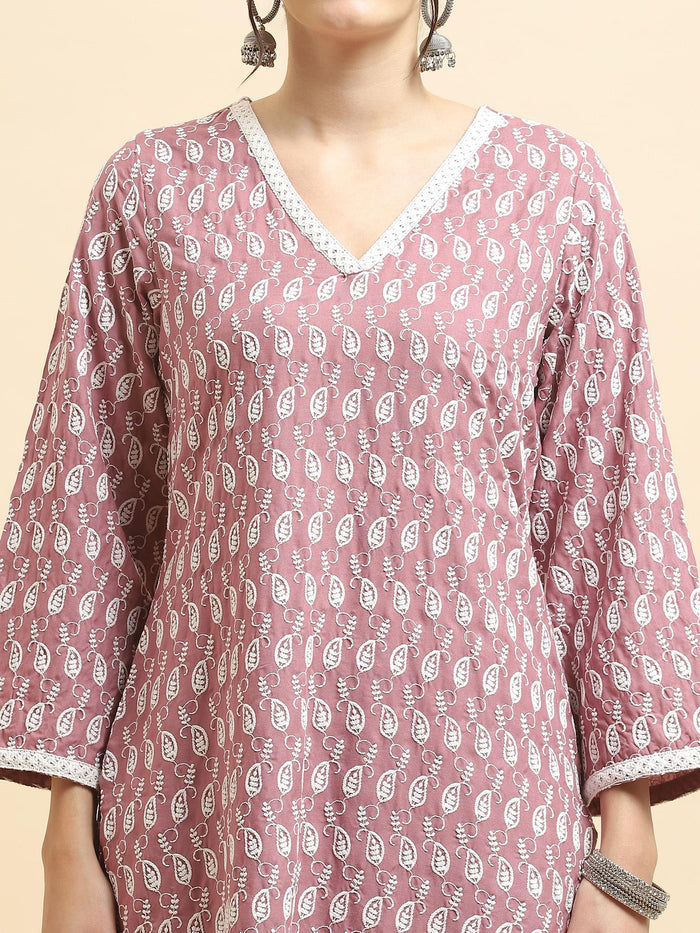 Women Liva Rayon Lilac Embroidered Kurta Comfort Pant Dupatta.