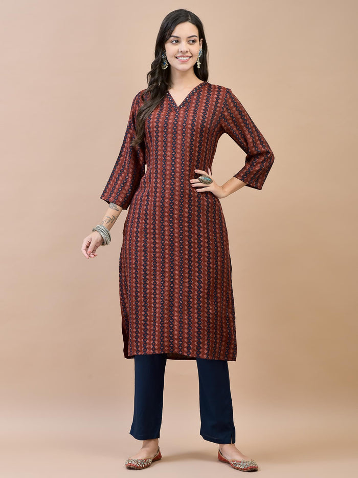 Women Liva Rayon Maroon Geometric Print Kurta.