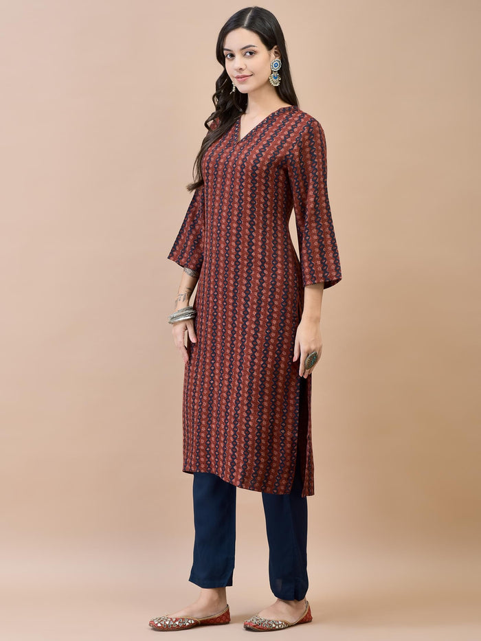 Women Liva Rayon Maroon Geometric Print Kurta.