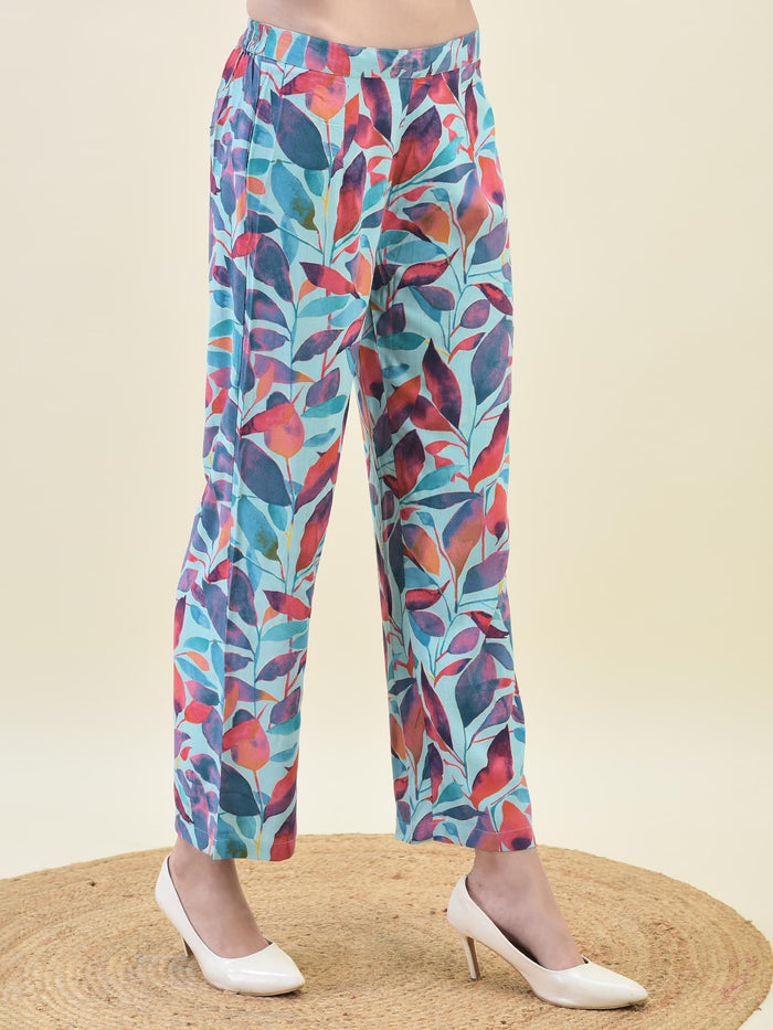 Women Liva Rayon Multicolor Abstract Print Co-Ord Set.