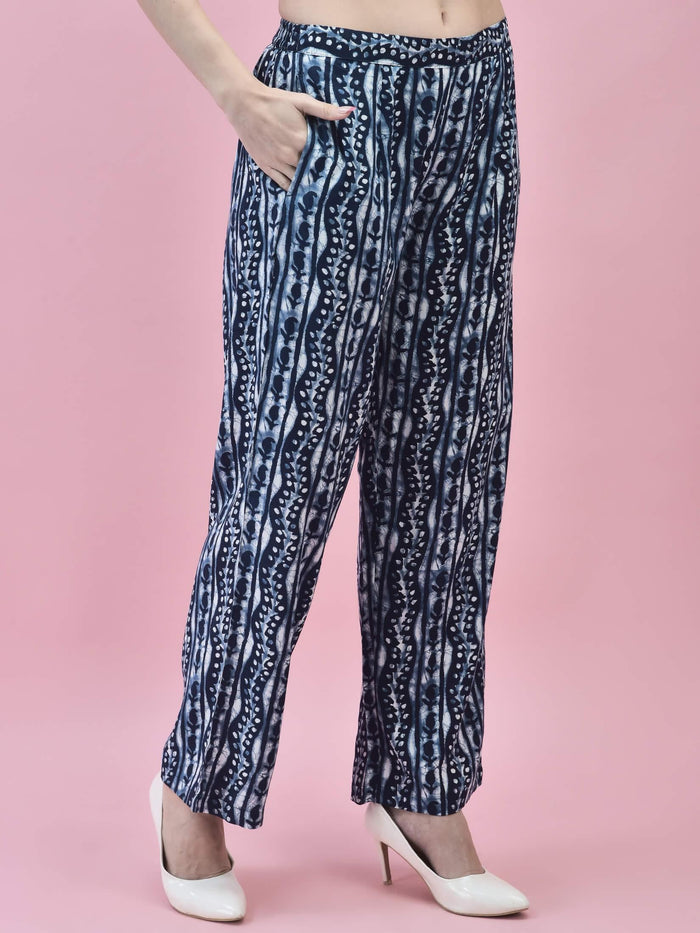 Women Liva Rayon Navy Blue Abstract Print Kurta With Comfort Pant.