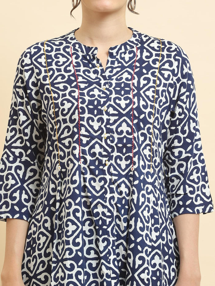Women Liva Rayon Navy Blue Geometric Print Tunic.