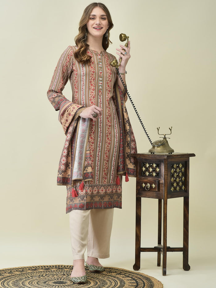 Women Liva Rayon Off White Floral Print Kurta Comfort Pant Dupatta.