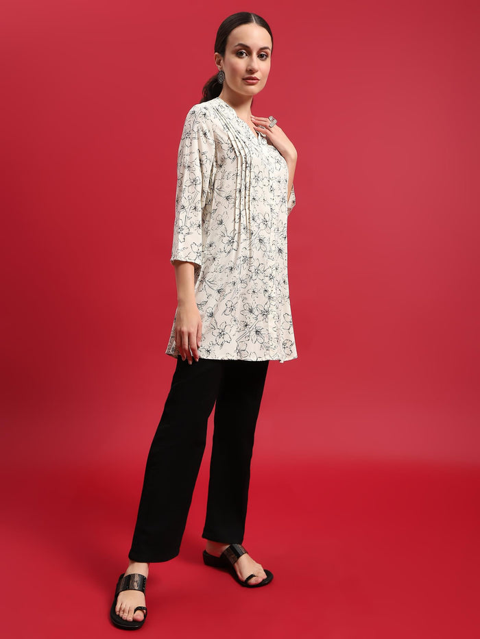 Women Liva (Rayon) Off White Floral Print Tunic.