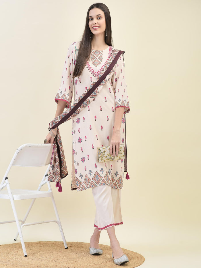 Women Liva Rayon Off White Ikat Print Kurta Comfort Pant Dupatta.