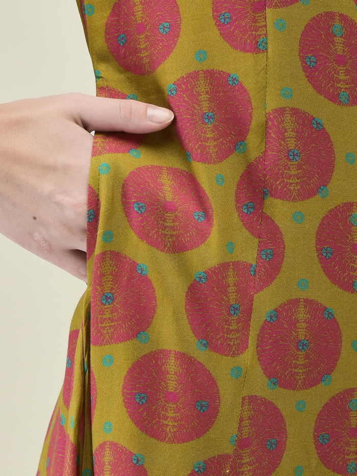 Women Liva Rayon Olive Bandhani Print Dress.