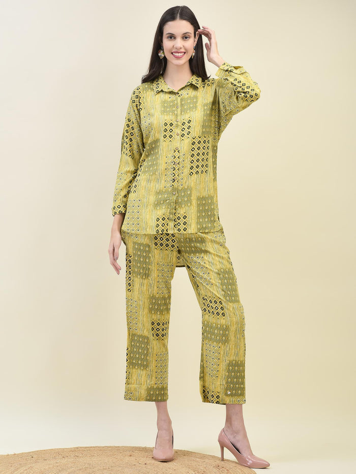 Women Liva Rayon Olive Geometric Print Co-Ord Set.