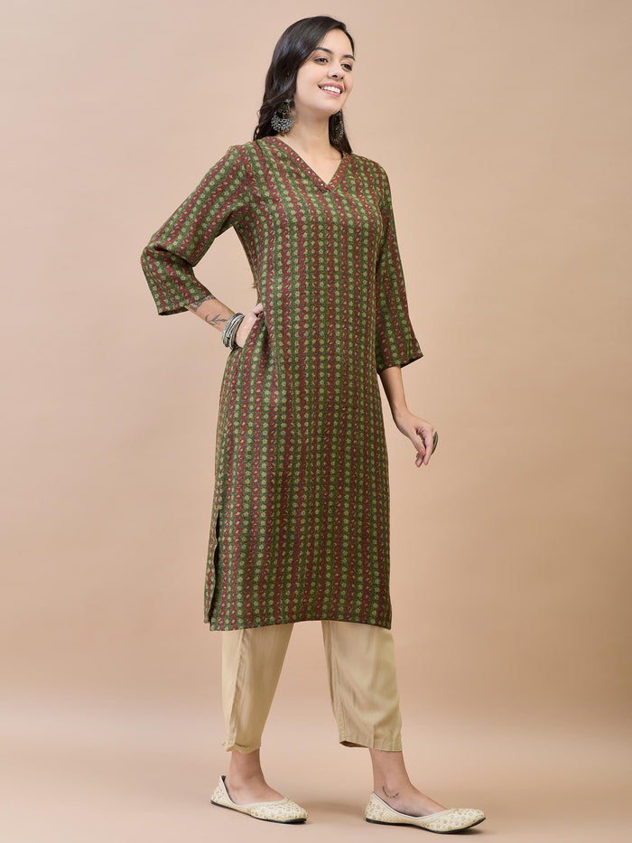 Women Liva Rayon Olive Geometric Print Kurta.