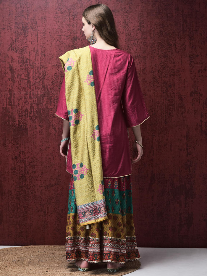 Women Liva (Rayon) Pink Embroidered Kurta Flared Split Pant Chanderi Dupatta.