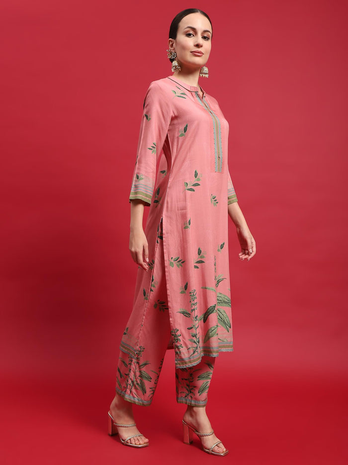 Women Liva Rayon Pink Floral Print Kurta Comfort Pant Dupatta.