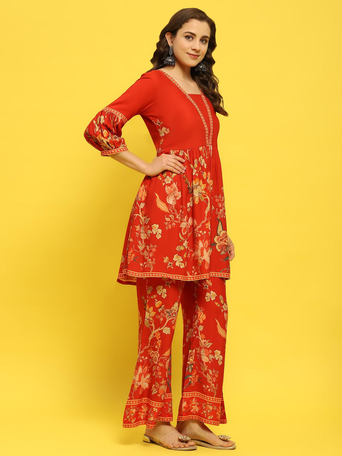 Women Liva Rayon Red Floral Print Co-Ord Set.