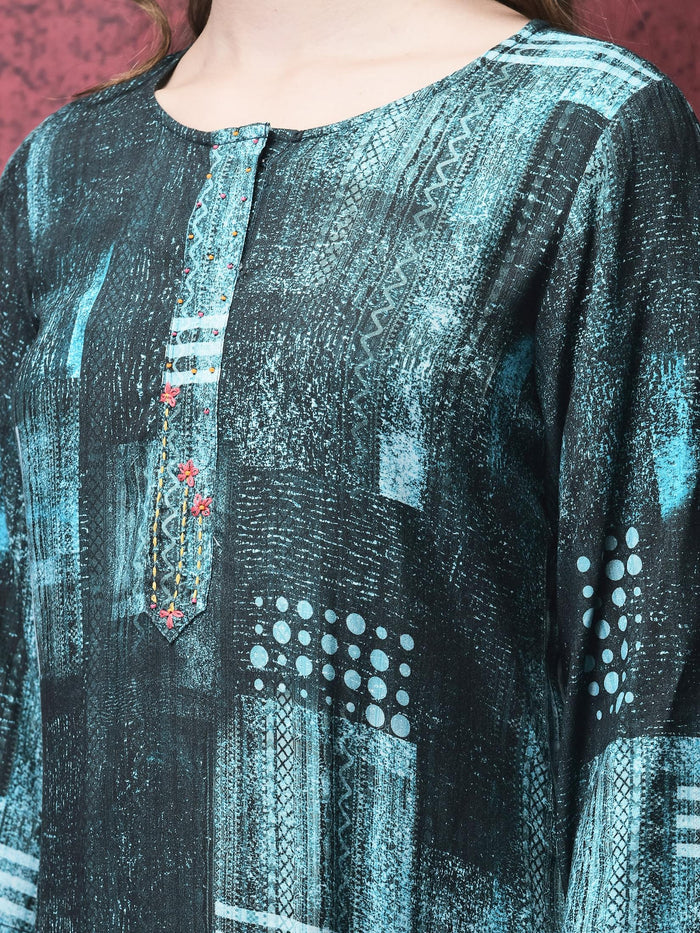 Women Liva (Rayon) Teal Abstract Print Co-Ord Set.