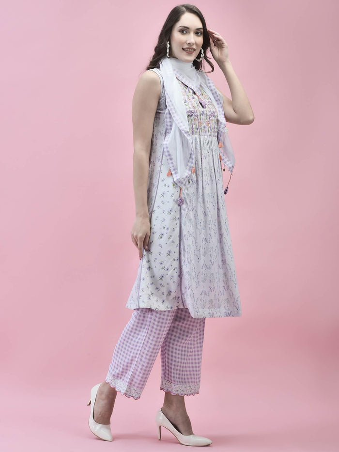 Women Liva Rayon White Floral Print Kurta Comfort Pant Scarf.