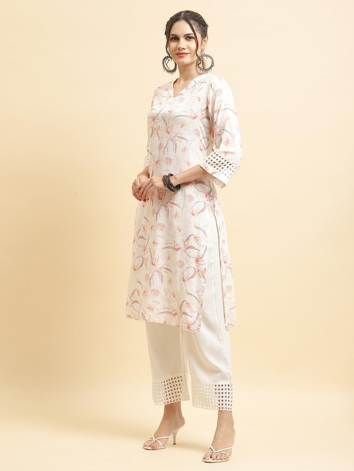 Women Liva Rayon White Floral Print Kurta With Comfort Pant.