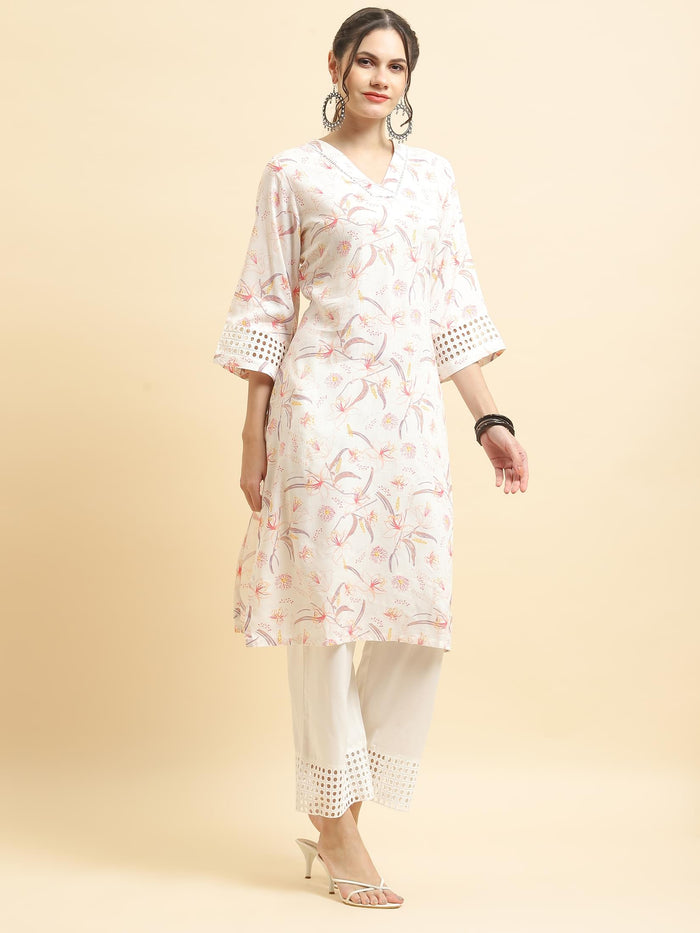 Women Liva Rayon White Floral Print Kurta With Comfort Pant.