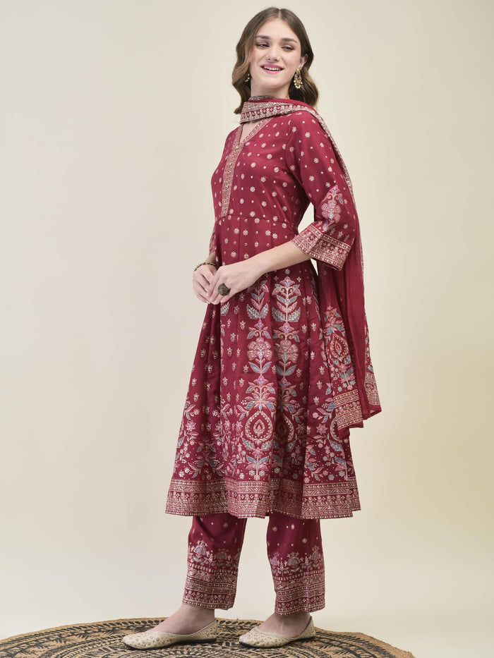Women Liva Samaira Magenta Ornamental Print Kurta Comfort Pant Dupatta.