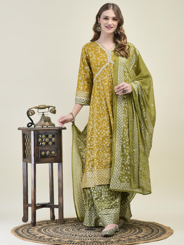 Women Liva Samaira Mustard Floral Print Kurta Split Pant Dupatta.