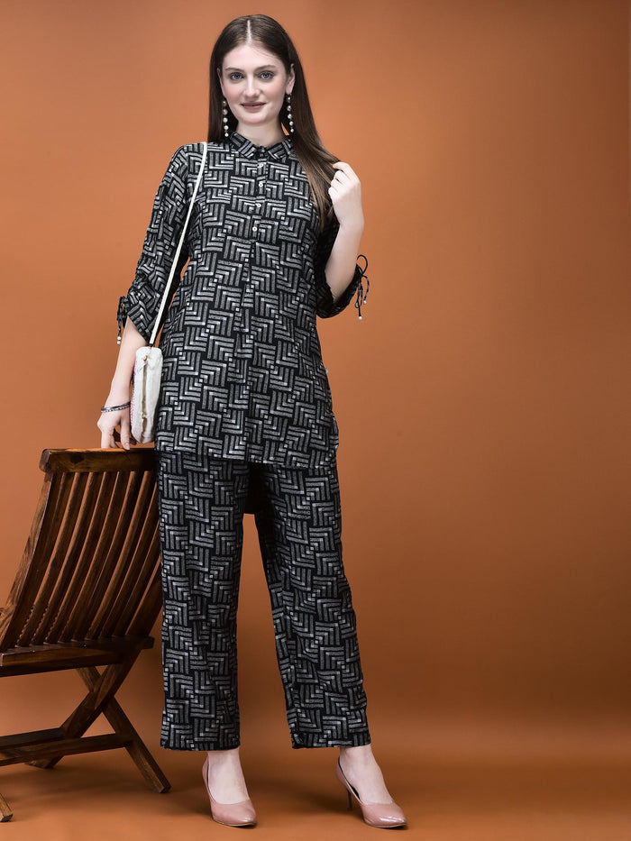 Women Liva (Viscose) Black Geometric Print Co-Ord Set.