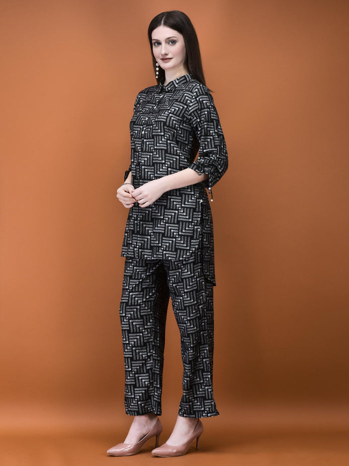 Women Liva (Viscose) Black Geometric Print Co-Ord Set.