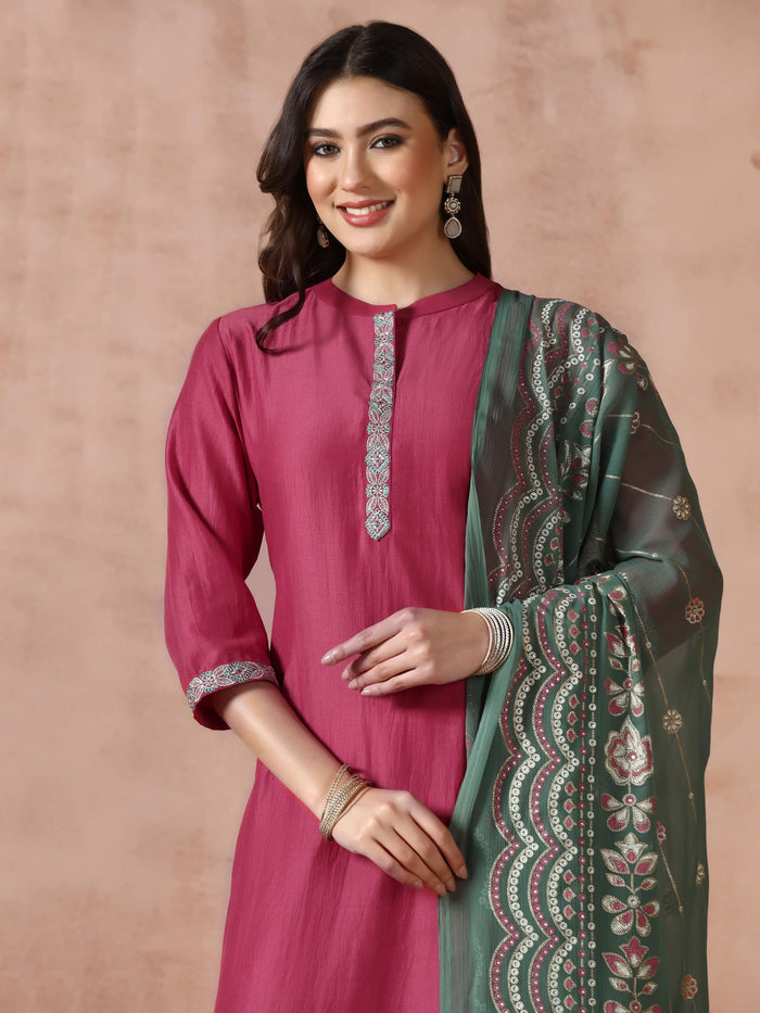 Women Liva Viscose Pink Embroidered Kurta Comfort Pant Dupatta.
