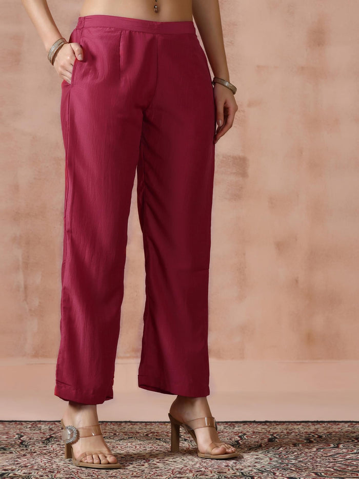Women Liva Viscose Pink Embroidered Kurta Comfort Pant Dupatta.