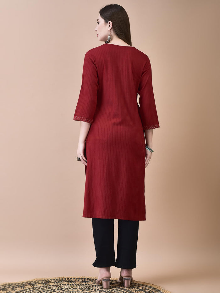 Women Lycra Viscose Maroon Solid Kurta.