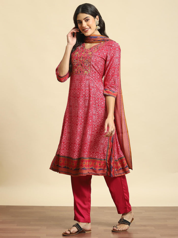 Women Magenta Embroidered Kurta Trouser Dupatta.