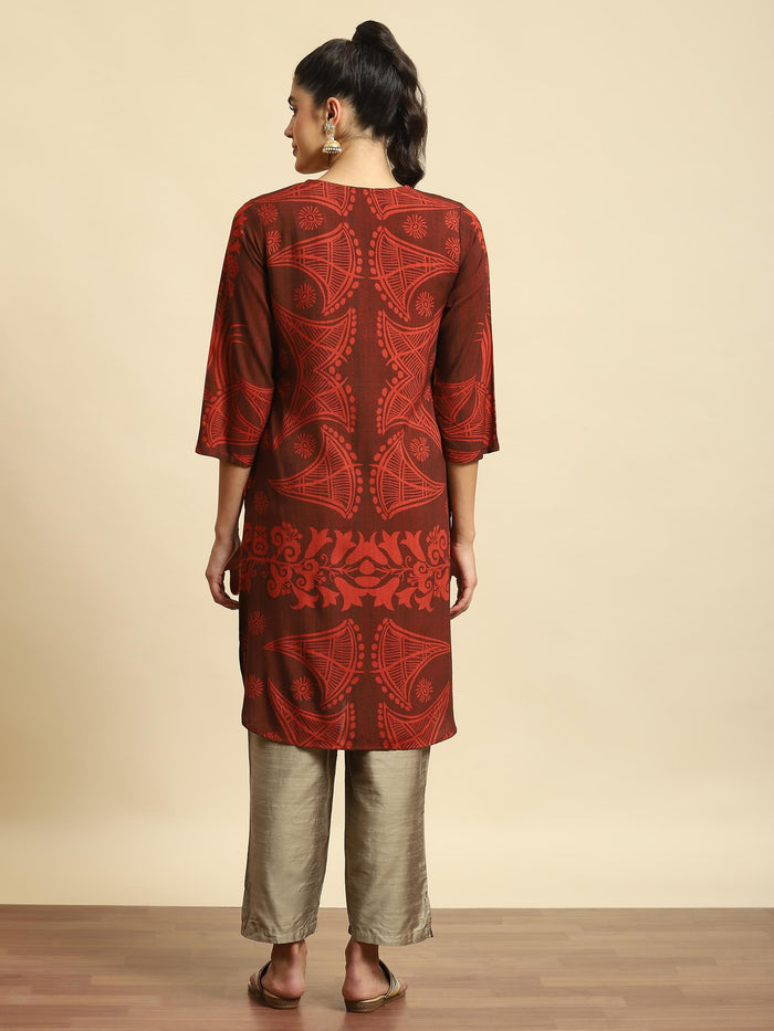 Women Maroon Abstract Print Kurta.
