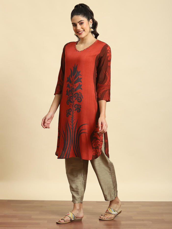 Women Maroon Abstract Print Kurta.