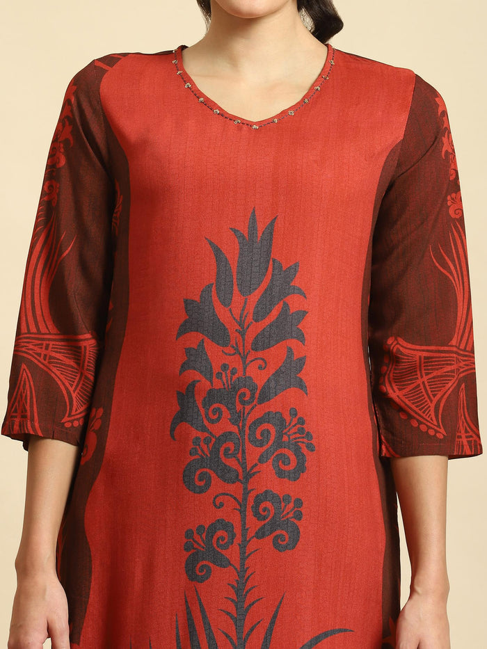 Women Maroon Abstract Print Kurta.