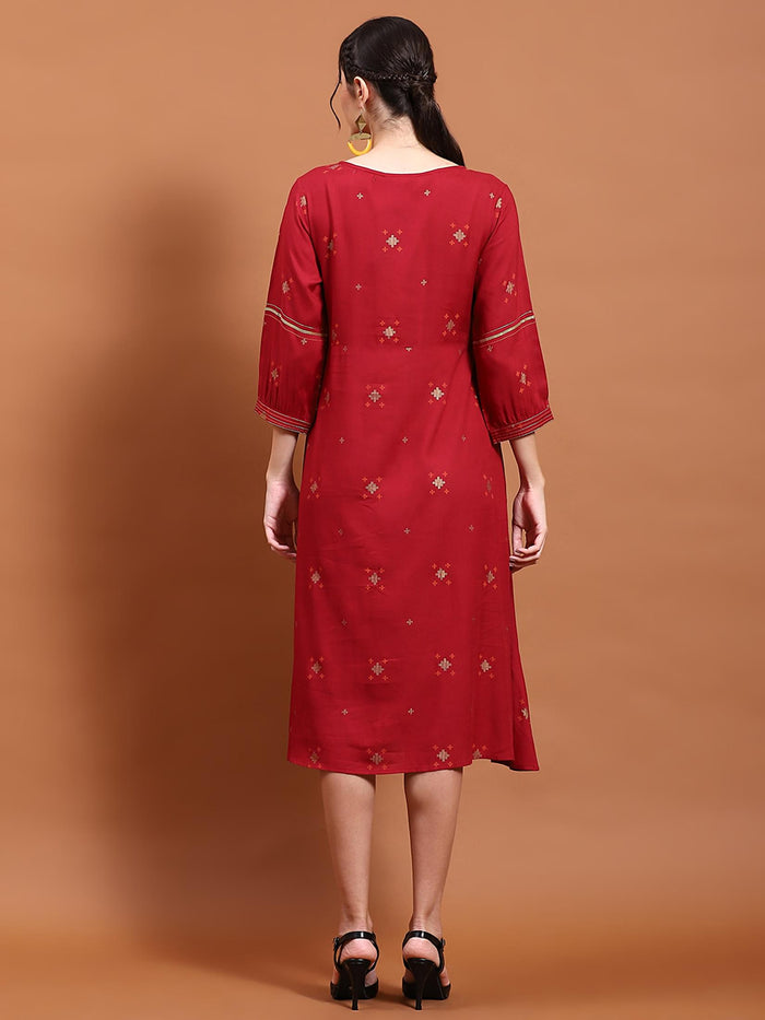 Women Maroon Geometric Print Dress.