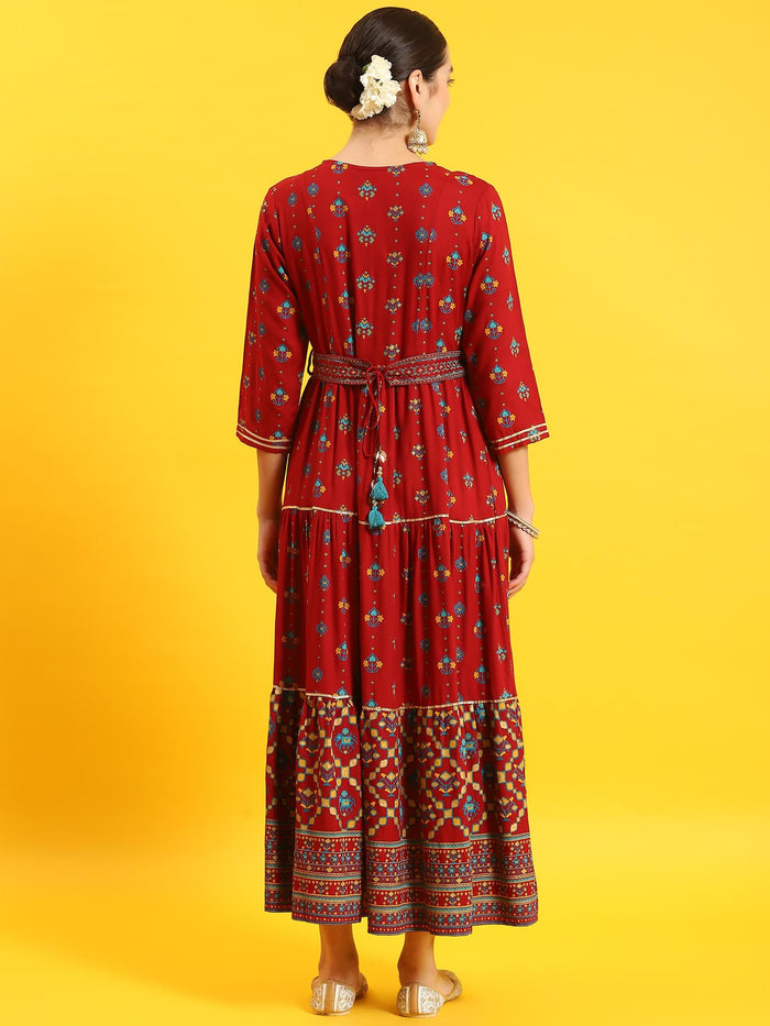 Women Maroon Geometric Print Dress.