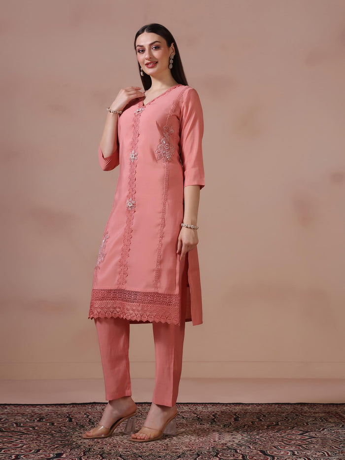 Women Mul Chanderi Peach Embroidered Kurta Trouser Dupatta.