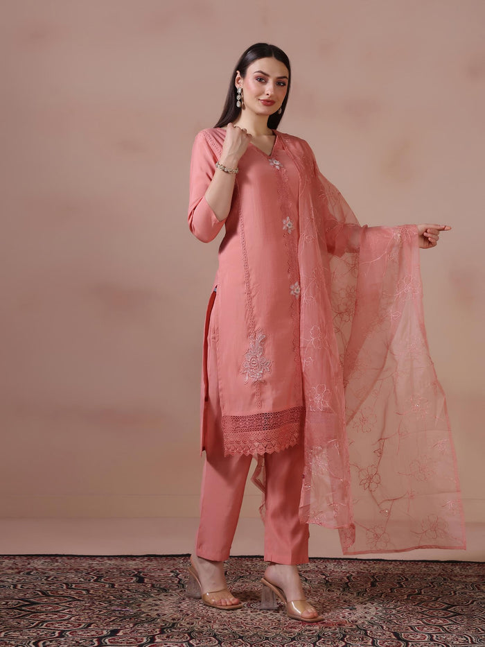 Women Mul Chanderi Peach Embroidered Kurta Trouser Dupatta.