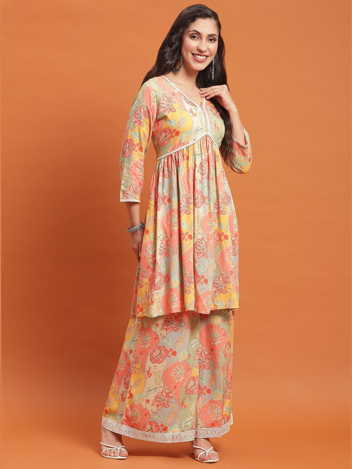 Women Multicolor Floral Print Co-Ord Set.