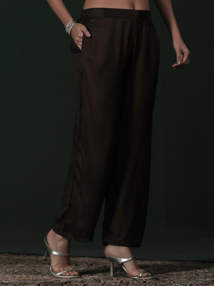 Women Muslin Beige Printed Kurta Comfort Pant Dupatta.