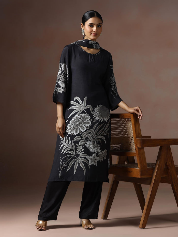 Women Muslin Black Floral Print Kurta Comfort Pant Dupatta.