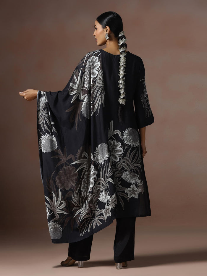Women Muslin Black Floral Print Kurta Comfort Pant Dupatta.