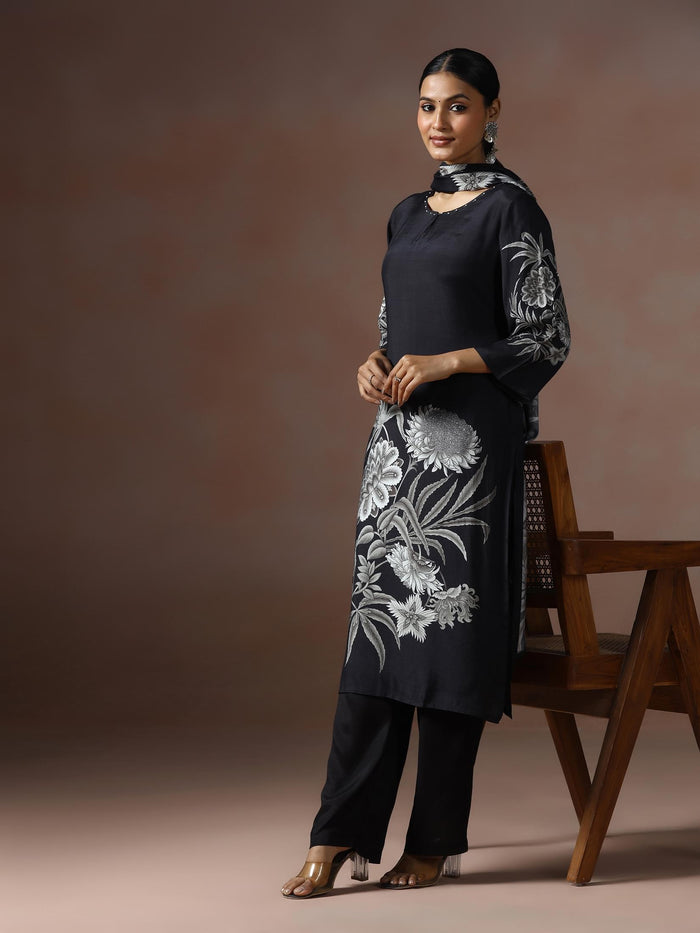 Women Muslin Black Floral Print Kurta Comfort Pant Dupatta.
