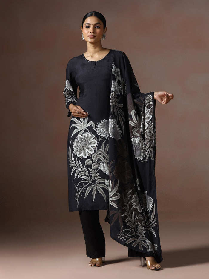 Women Muslin Black Floral Print Kurta Comfort Pant Dupatta.