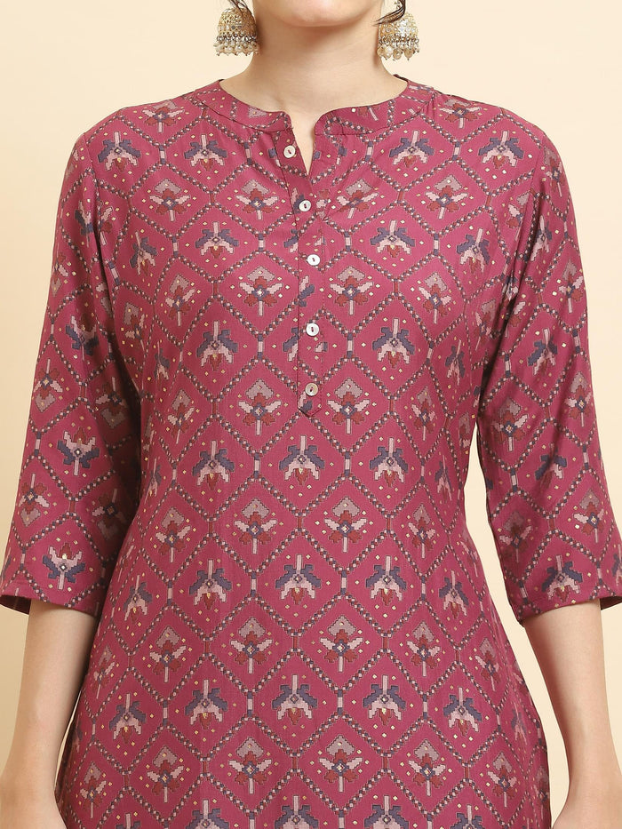 Women Muslin Burgundy Aztec Print Kurta.