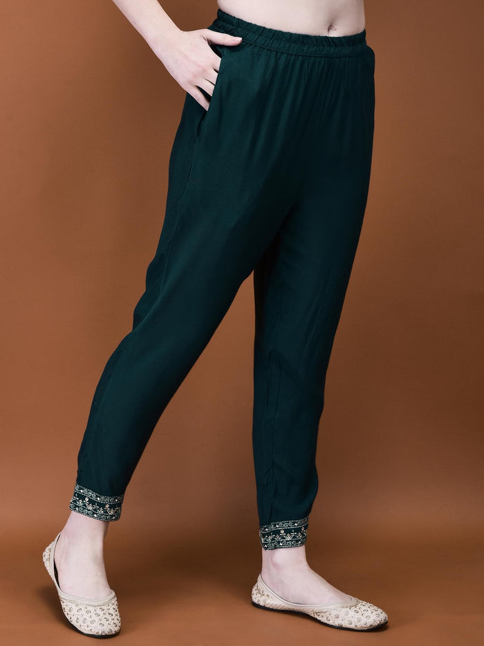 Women Muslin Green Embroidered Kurta Comfort Pant Dupatta.