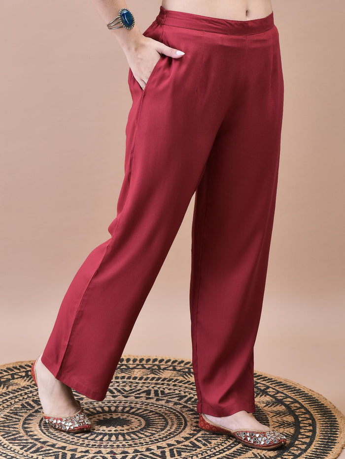 Women Muslin Maroon Bandhani Print Kurta Comfort Pant Dupatta.