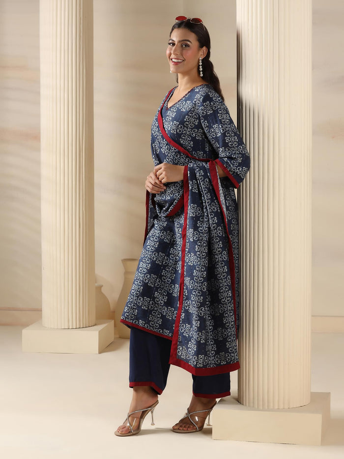 Women Muslin Navy Blue Abstract Print Kurta Comfort Pant Dupatta.