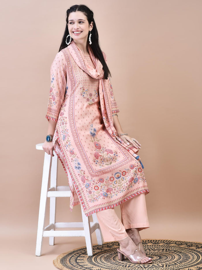 Women Muslin Peach Floral Print Kurta Comfort Pant Dupatta.